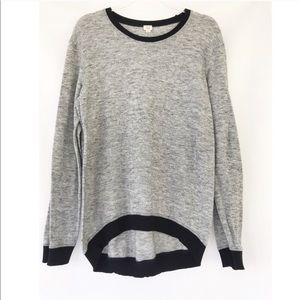 Wilfred Aritzia Heathered Gray Black Trim Sweater